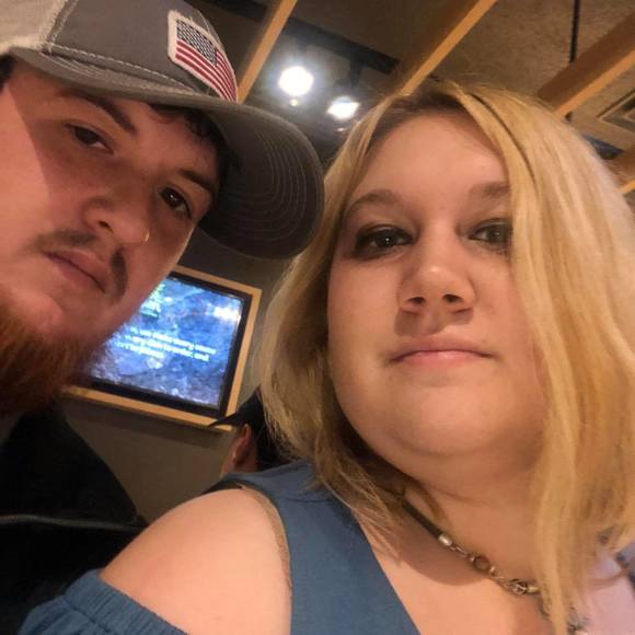 Meet your Posher, Abbi - Picture 1 of 1